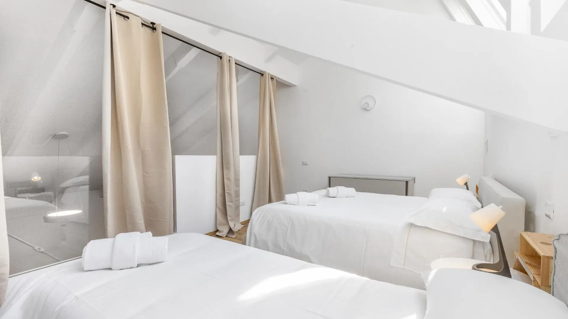 דירות מילאנו Luxury Loft Garibaldi Moscova