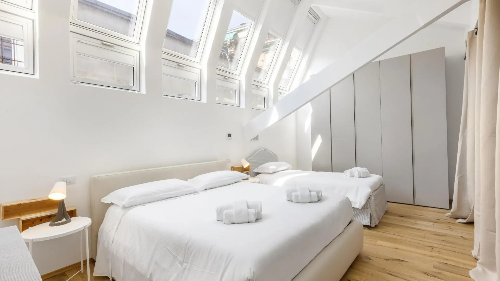 דירות מילאנו Luxury Loft Garibaldi Moscova